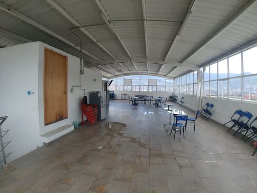 Venta de bodega industrial en Valle sur