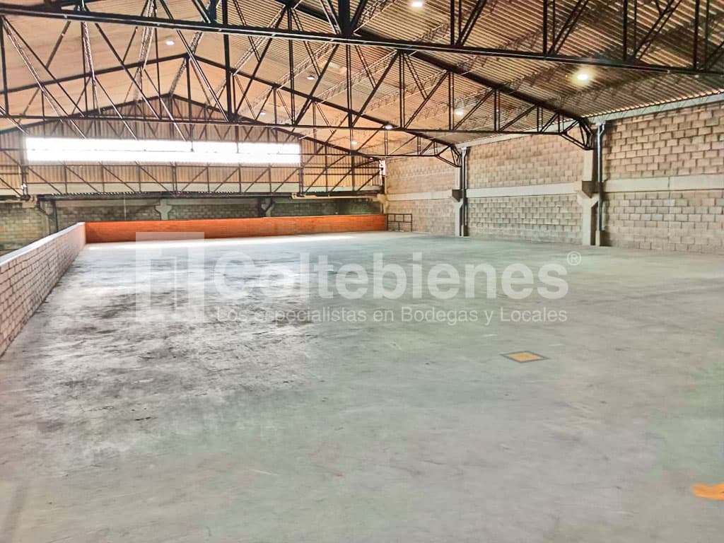 Arriendo de bodega en Rionegro-Antioquia foto 3