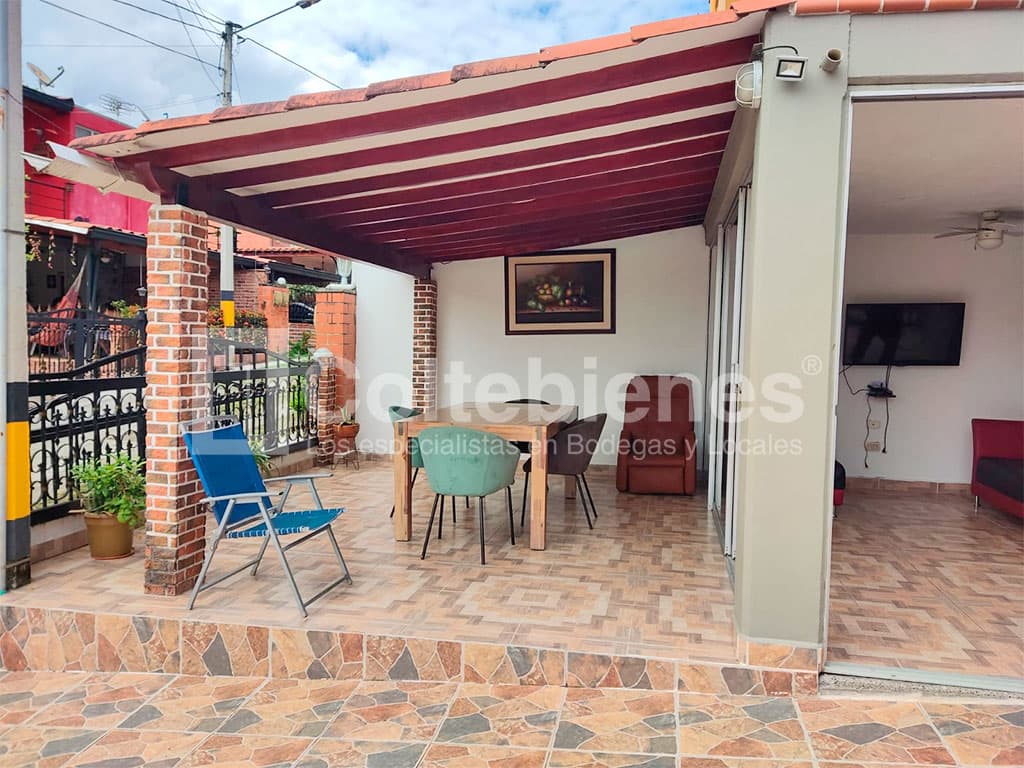 Venta de casa en La Palmera-San Jerónimo