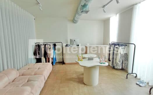 Oficina en arriendo en El Poblado-Medellín