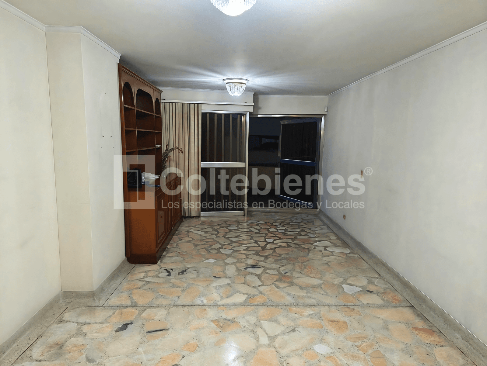 Apartamento en venta en el Centro-Medellín foto 2