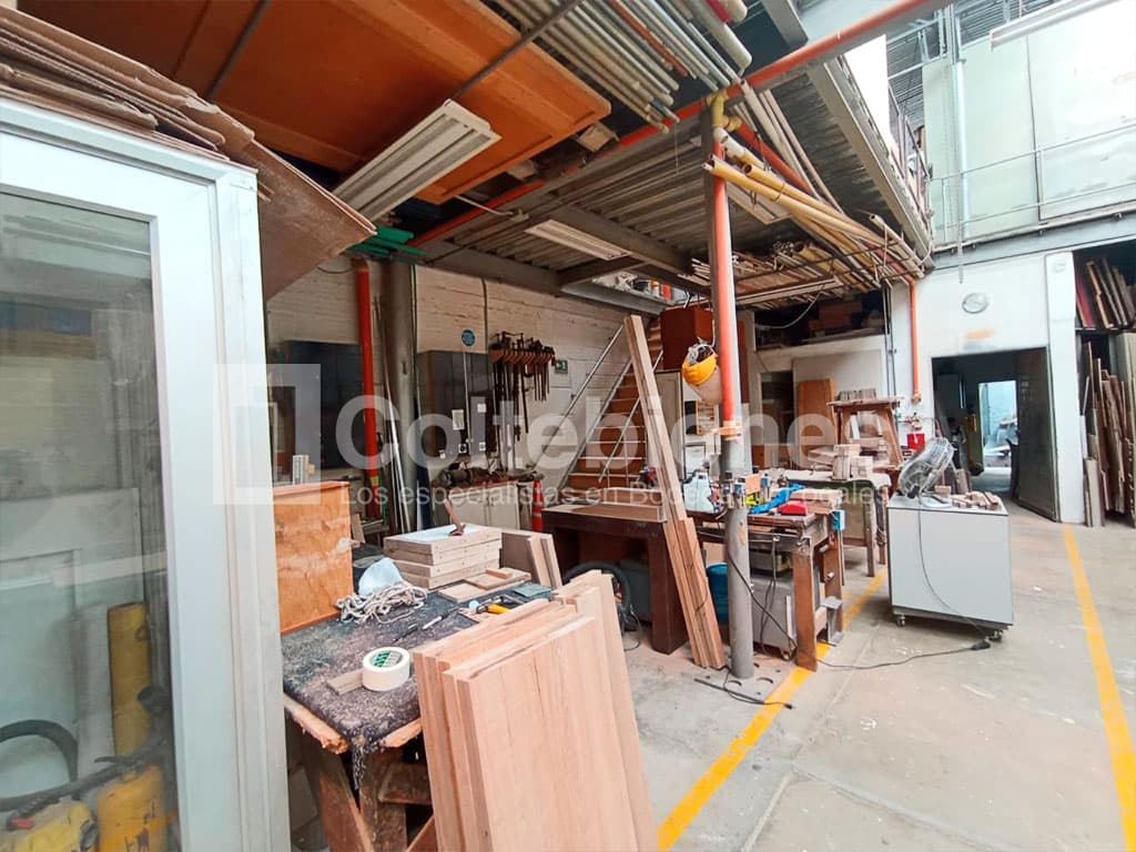 Bodega en arriendo en La América-Medellín foto 2