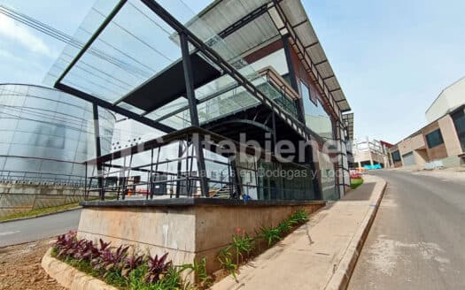 Local en arriendo/venta en La Tolva-Caldas