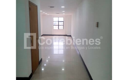 Oficina en arriendo en El Poblado-Medellín