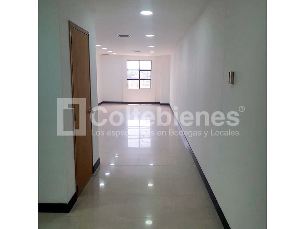 Oficina en arriendo en El Poblado-Medellín
