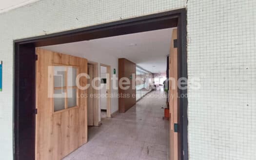 Oficina en arriendo en Fabricato-Bello
