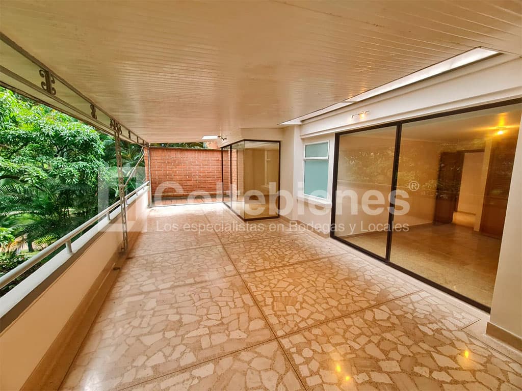 Apartamento en arriendo en El Poblado-Medellín