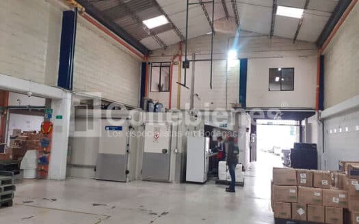 Bodega en arriendo en Las Casitas-Envigado