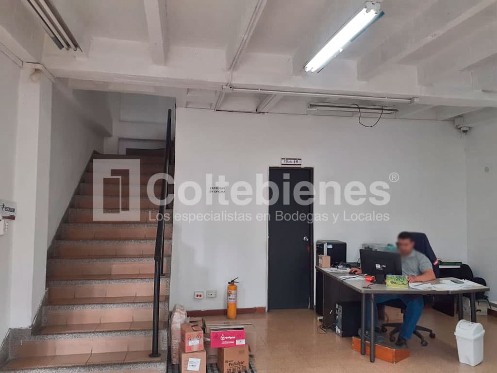 Bodega en arriendo en Las Casitas-Envigado