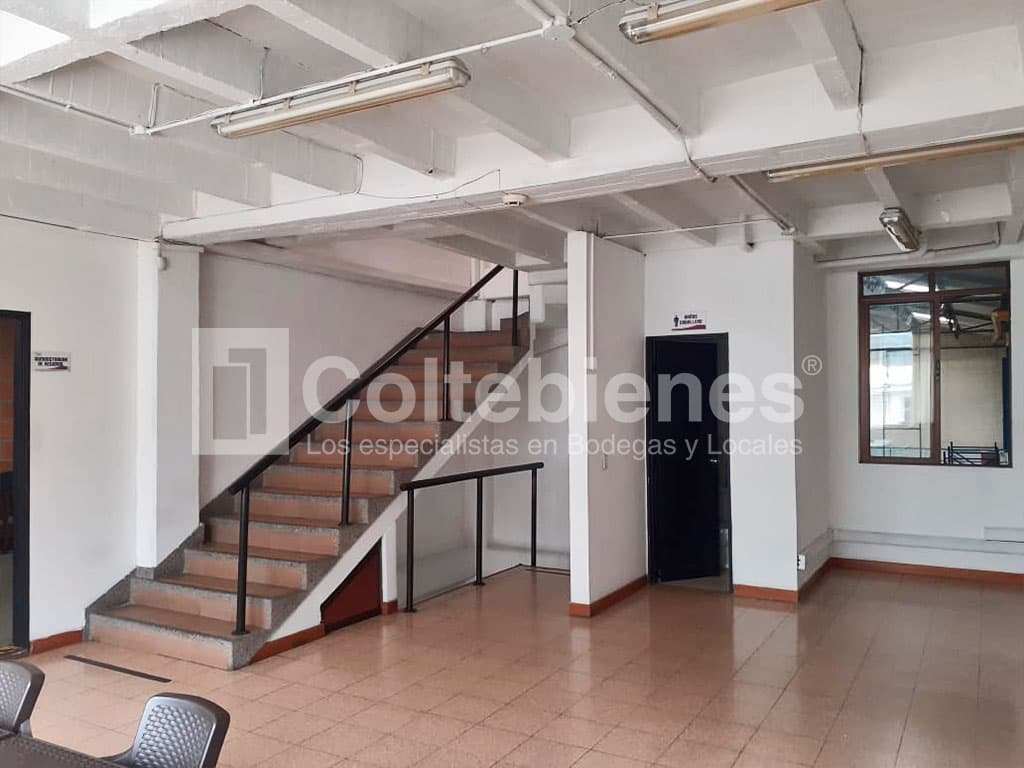 Bodega en arriendo en Las Casitas-Envigado foto 3