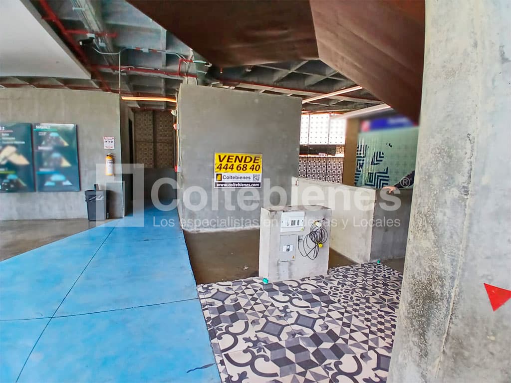 Local tipo burbuja en arriendo/venta en Envigado-Antioquia