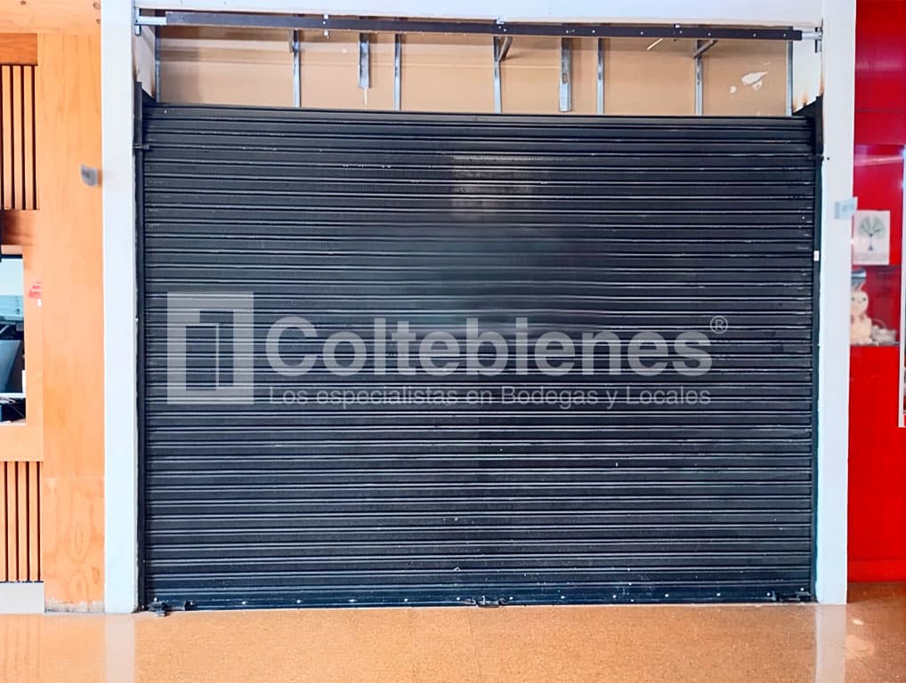 Local en centro comercial en arriendo en el sector de Barrio Colombia