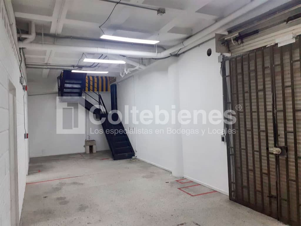 Bodega en arriendo en Las Casitas-Envigado