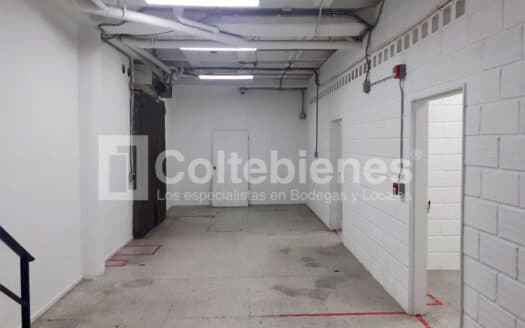 Bodega en arriendo en Las Casitas-Envigado