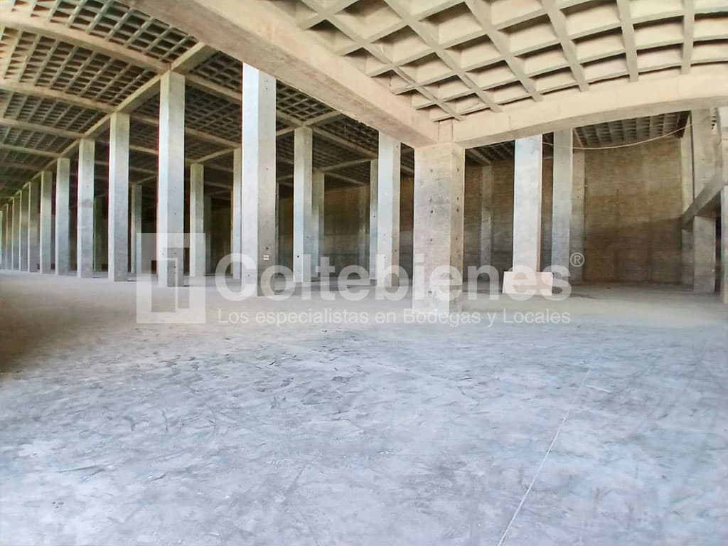 Bodega en arriendo en Sierra Morena-La Estrella foto 2
