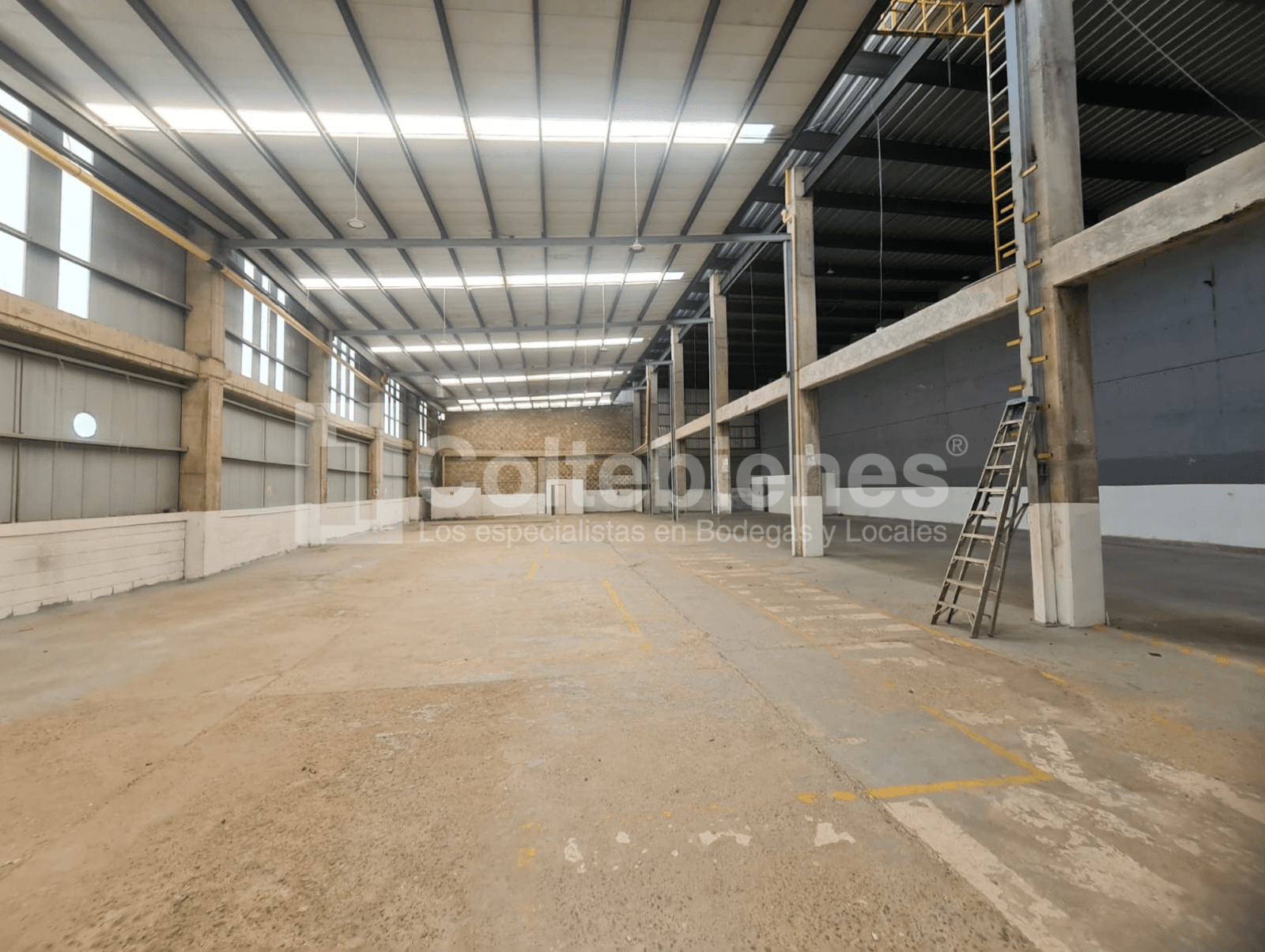 Bodega en arriendo en La Estrella-Antioquia foto 3