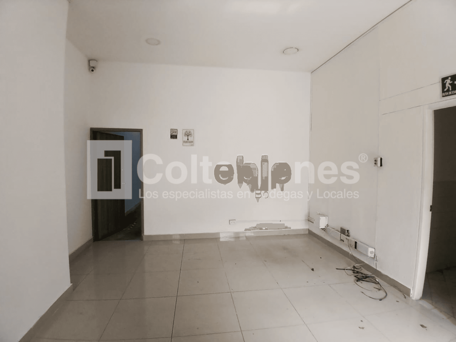 Bodega en arriendo en Sabaneta-Antioquia foto 5