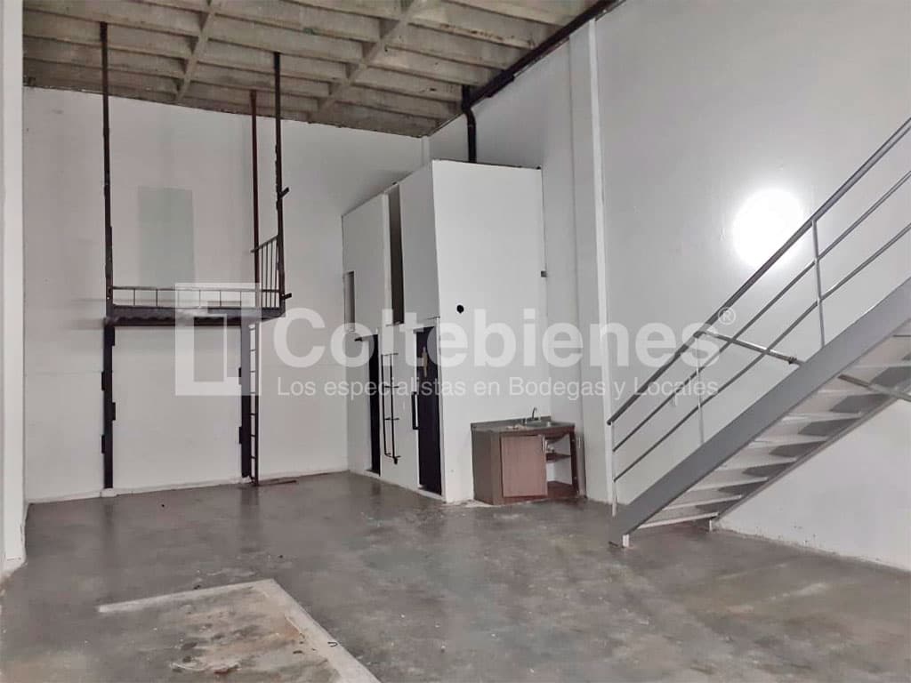 Local en arriendo en La Estrella-Antioquia foto 5