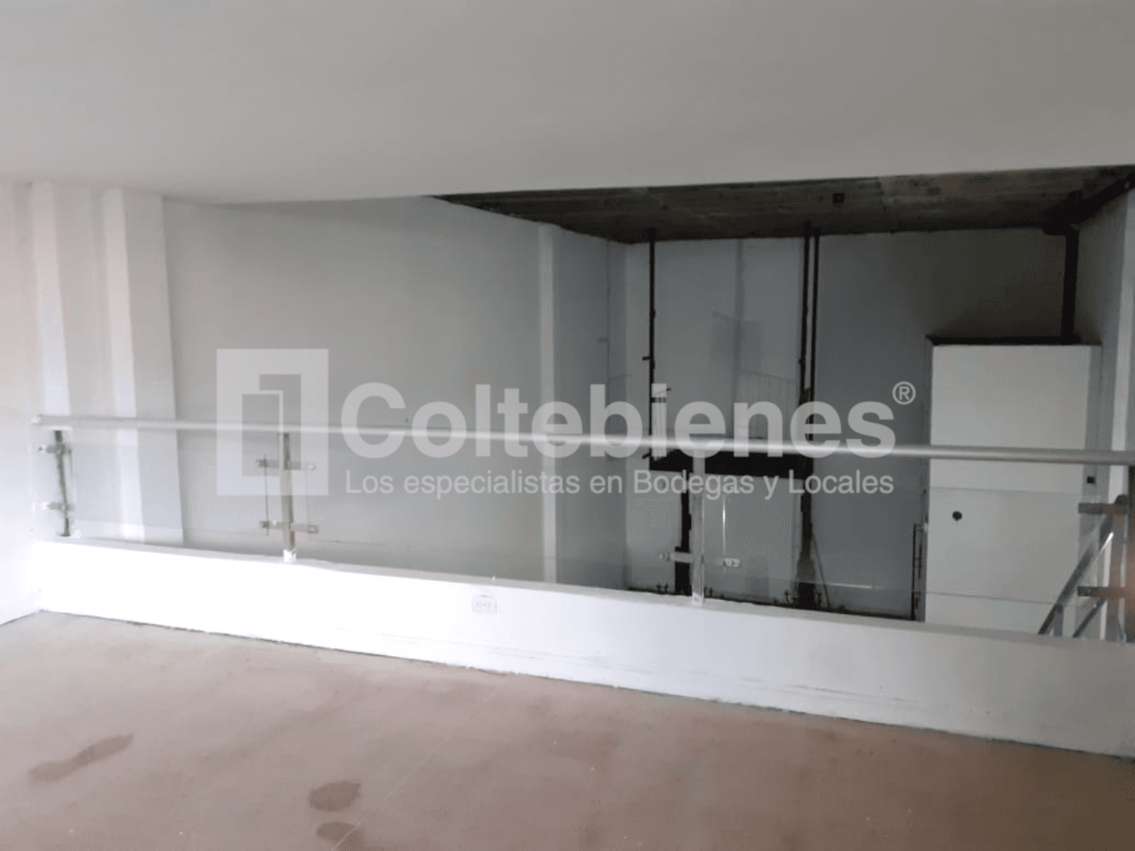 Local en arriendo en La Estrella-Antioquia foto 3