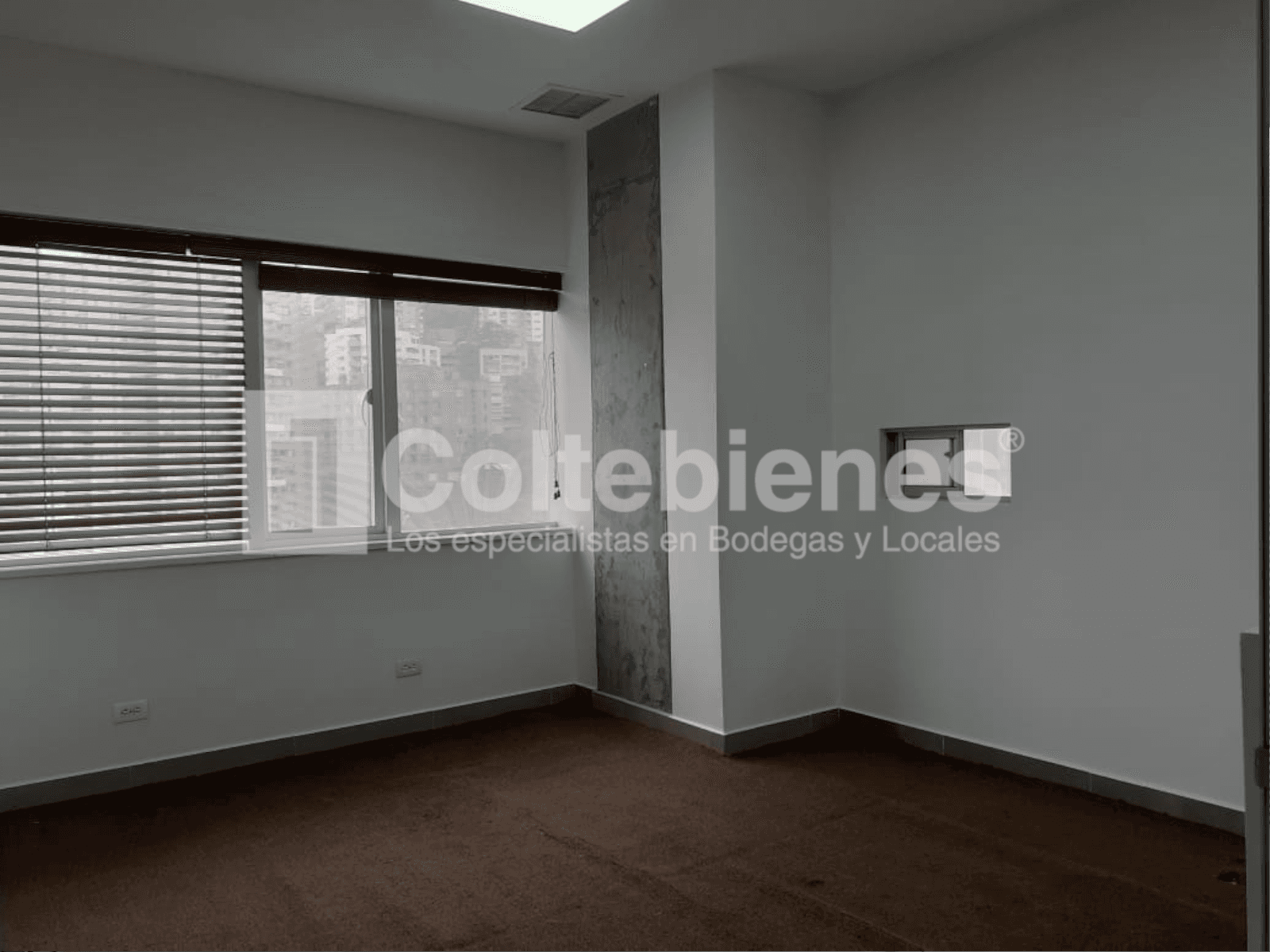 Oficina disponible para arriendo en el sector de Manila foto 5