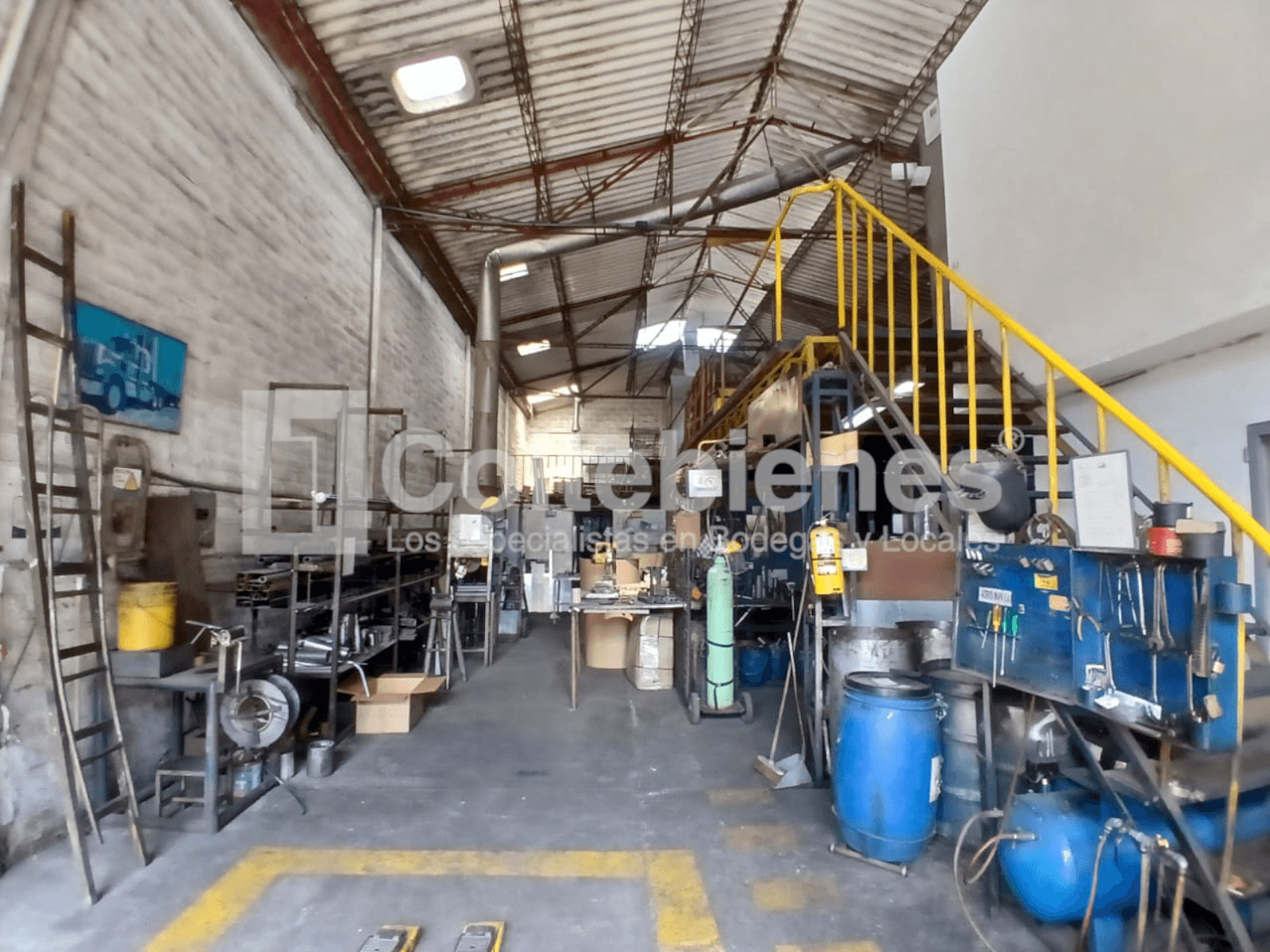 Bodega disponible para arriendo en el sector de Guayabal foto 2