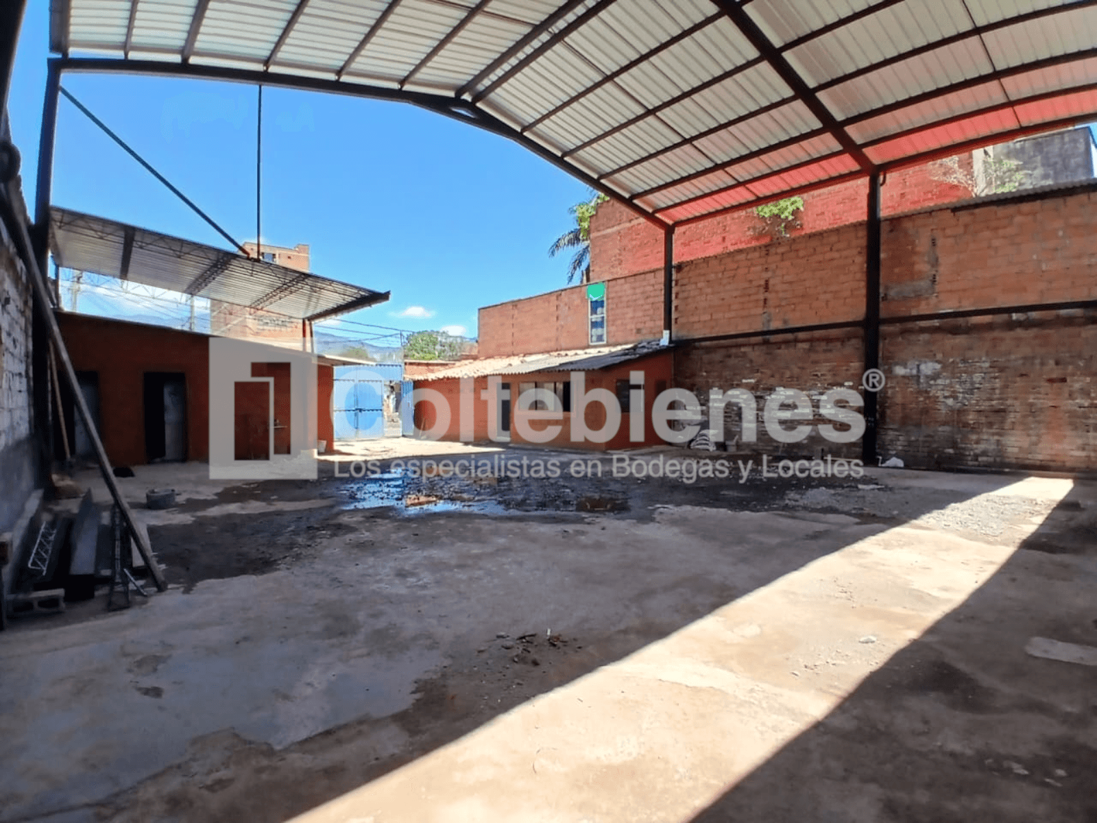 Lote en arriendo en Laureles-Medellín foto 4