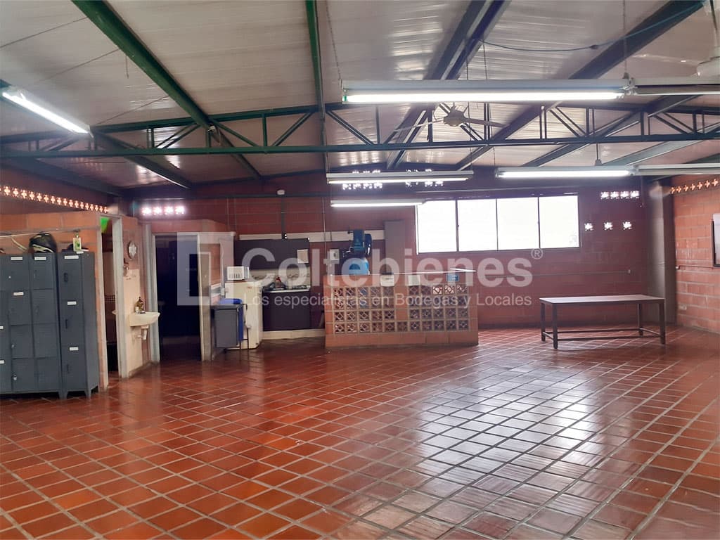 Bodega en arriendo en Las Casitas-Envigado