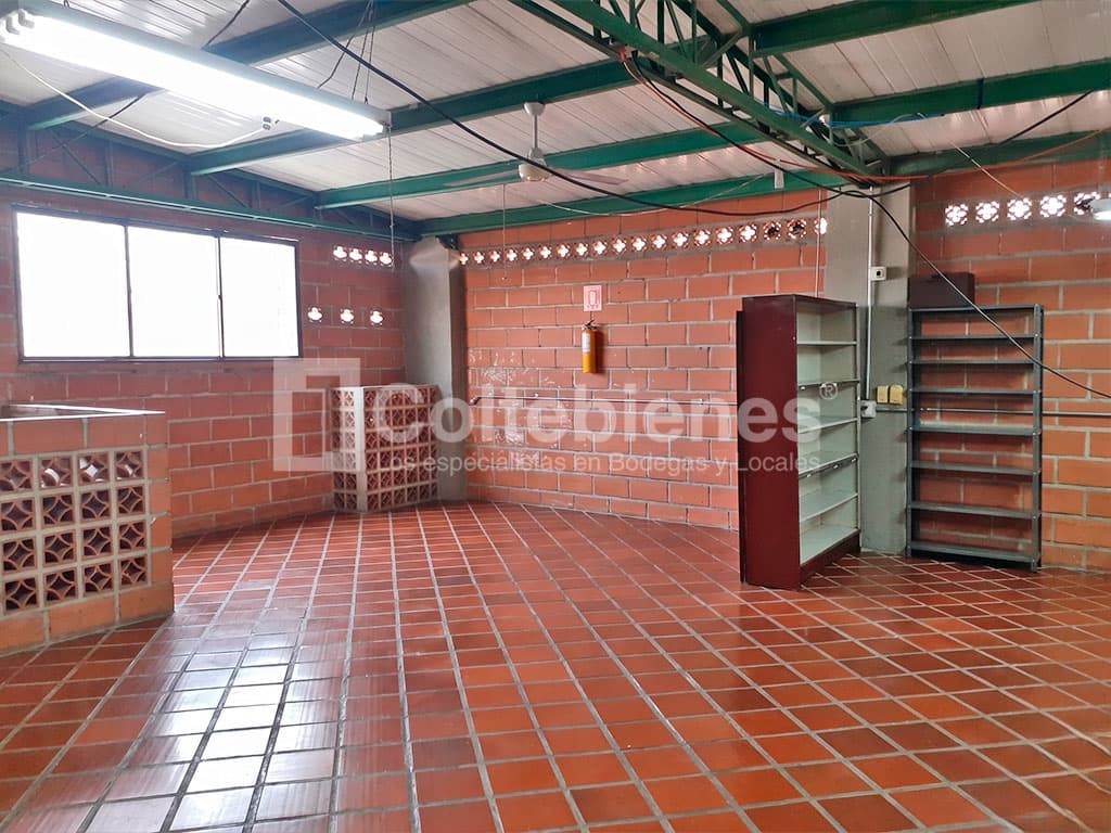 Bodega en arriendo en Las Casitas-Envigado foto 2