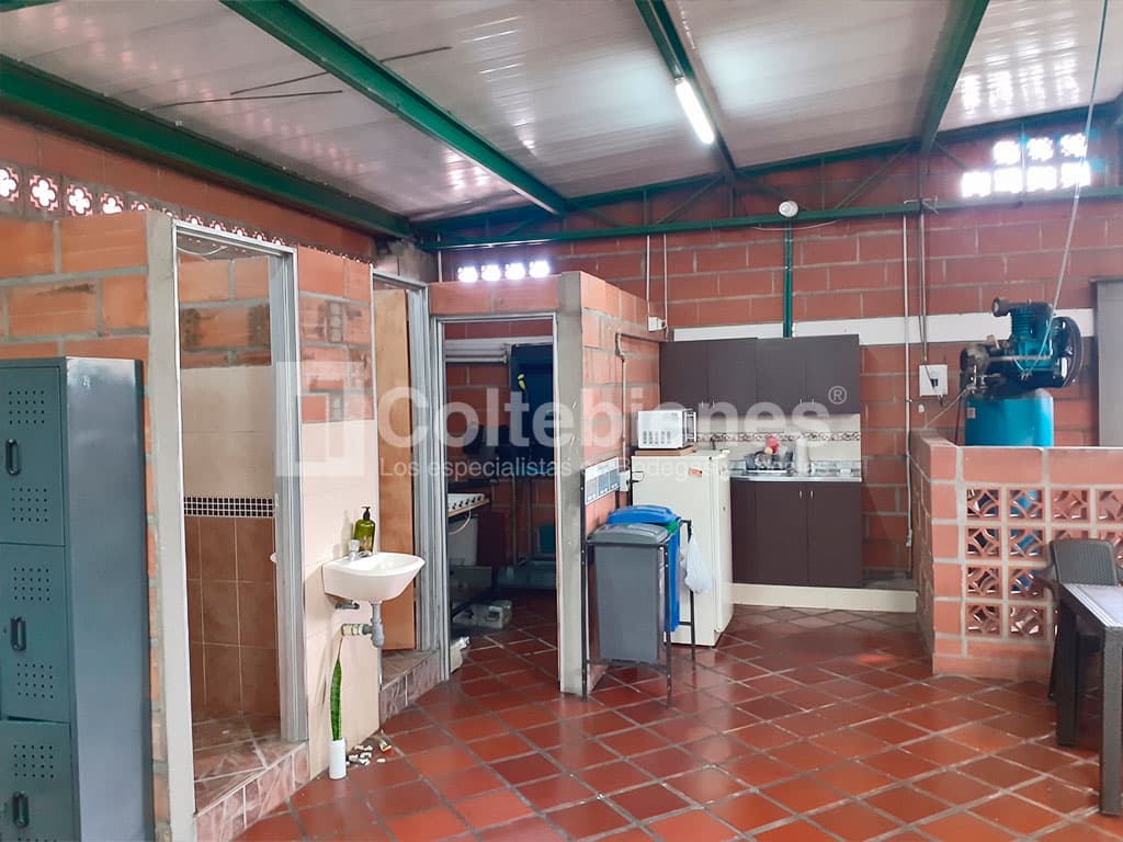 Bodega en arriendo en Las Casitas-Envigado foto 3