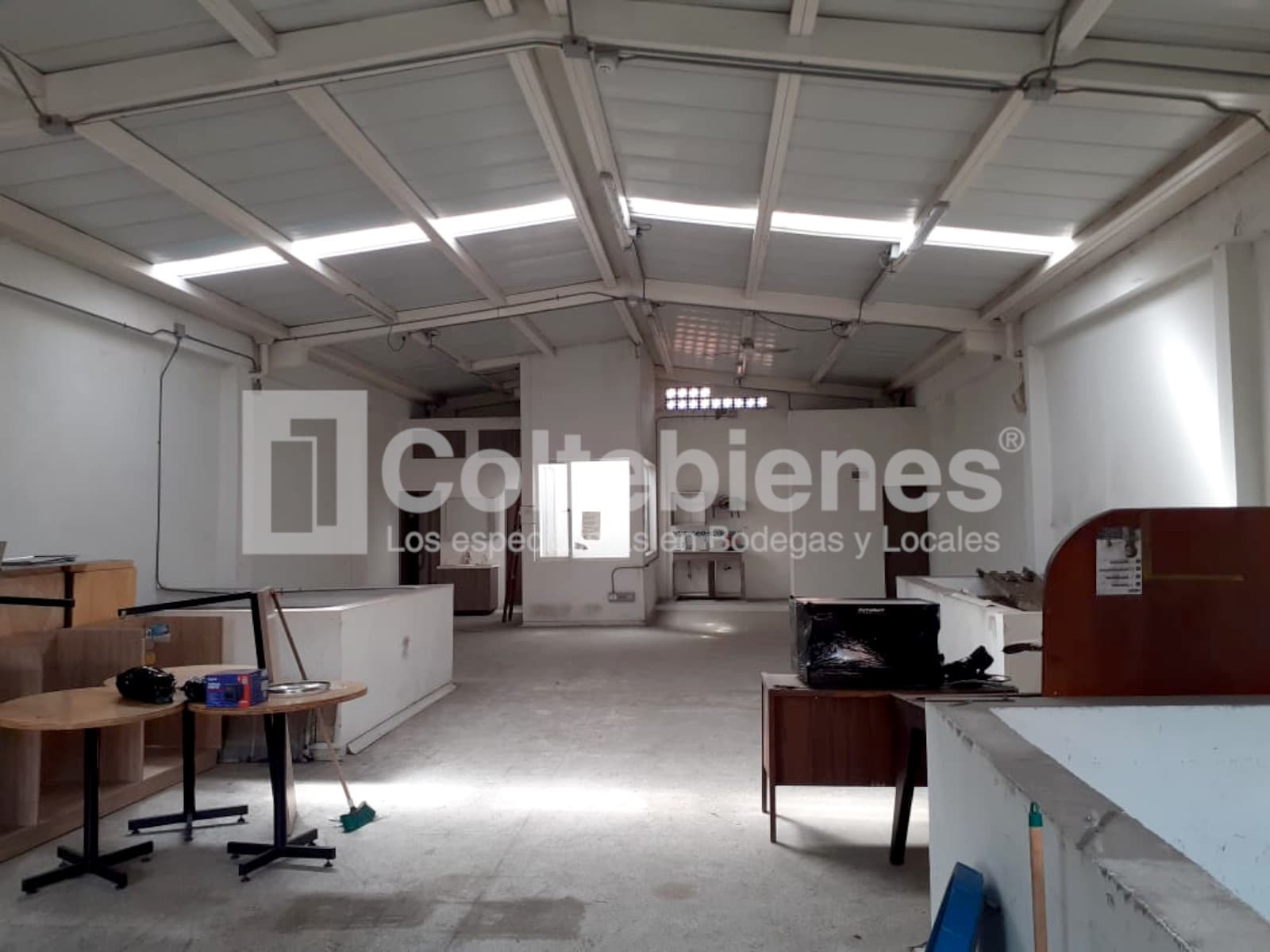 Bodega en arriendo en Guayabal-Medellín
