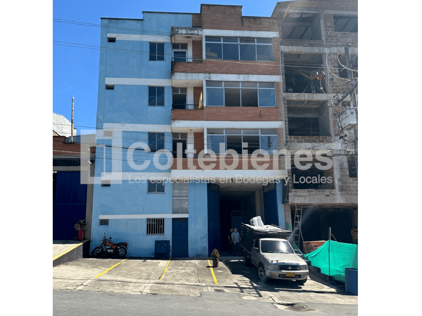 Edificio en venta en San Antonio de Prado-Medellín