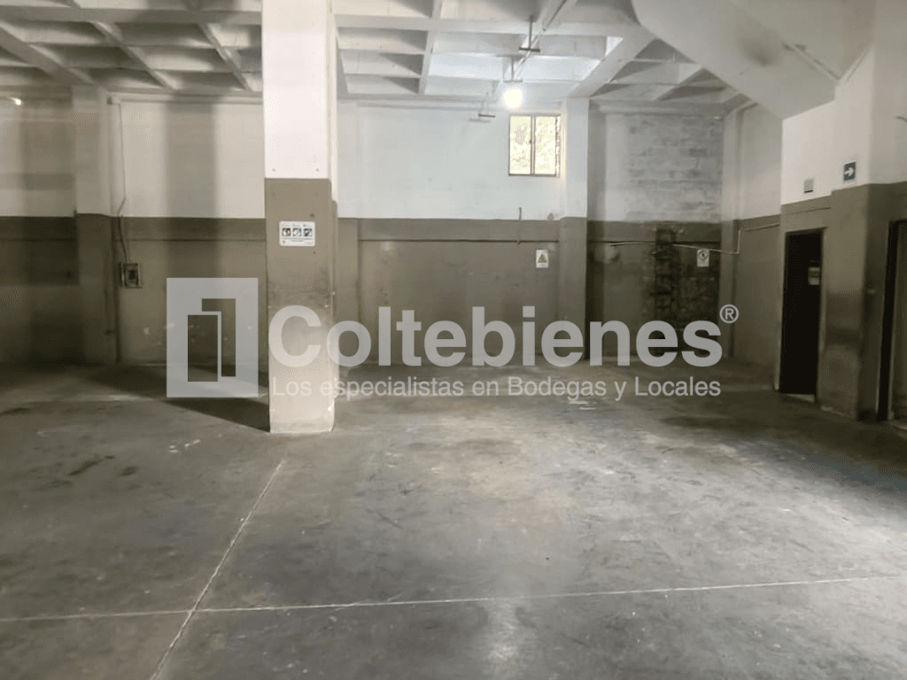 Bodega en arriendo en Sabaneta-Antioquia foto 2
