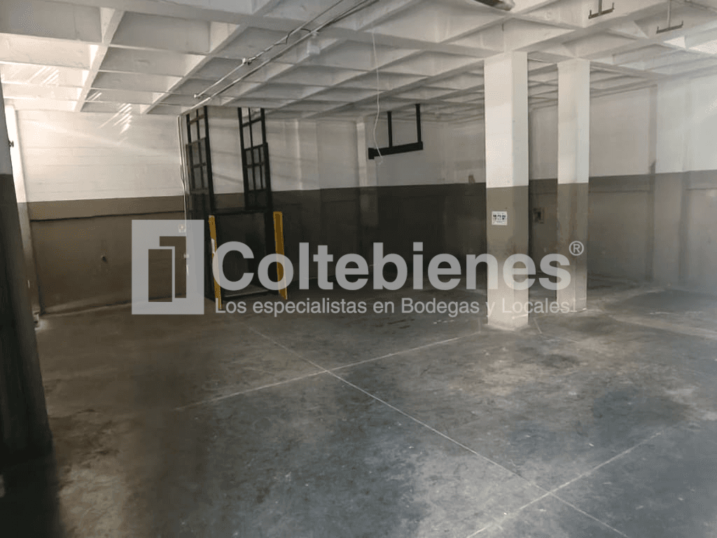 Bodega en arriendo en Sabaneta-Antioquia foto 5
