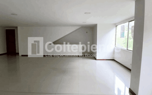 Oficina en arriendo en La Tablaza-La Estrella