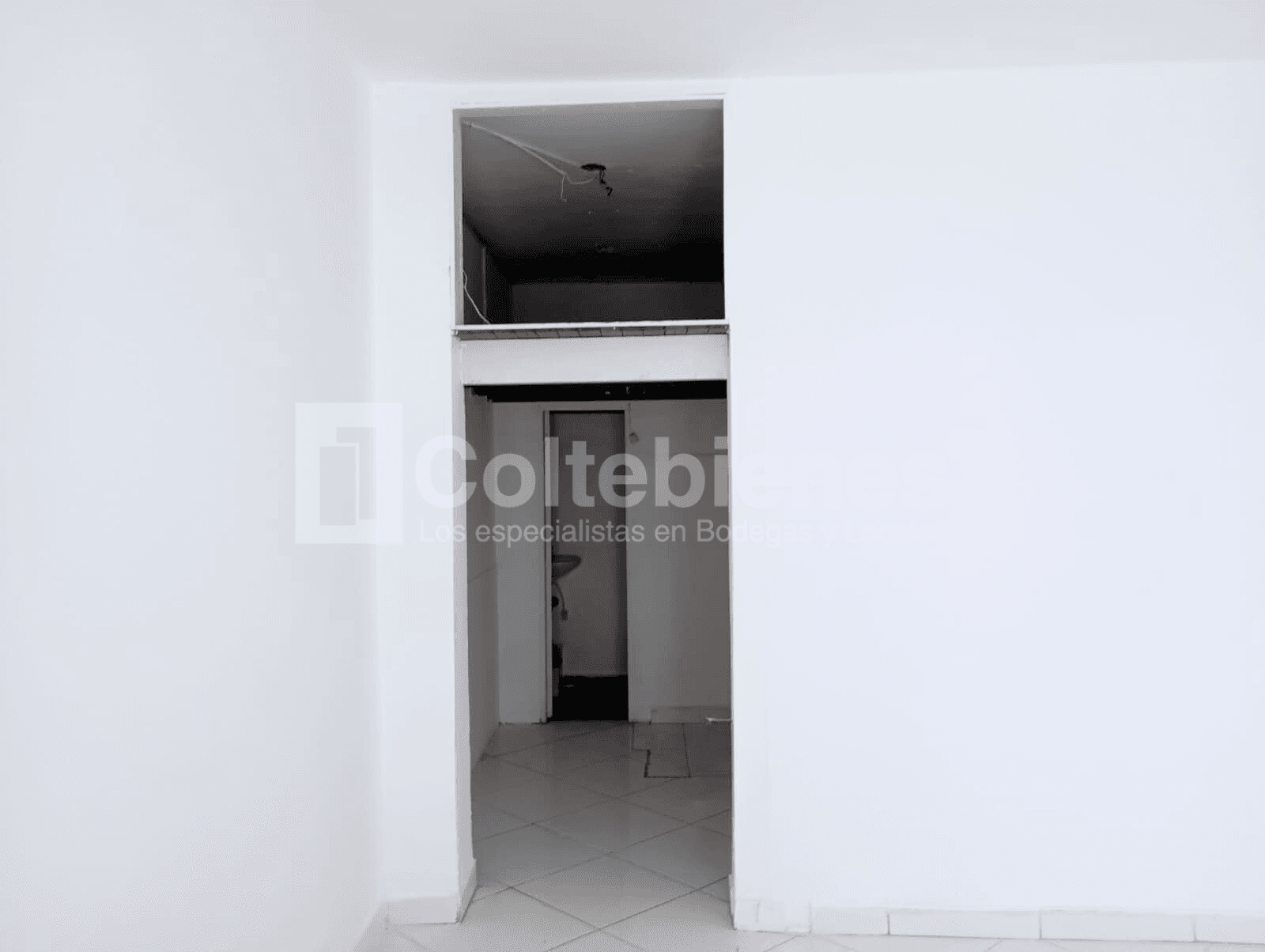 Local comercial en arriendo en Barrio Colombia-Medellín foto 5