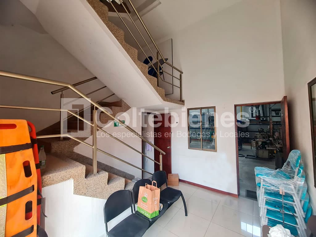 Bodega en arriendo en Girardota-Antioquia foto 4