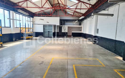 Bodega en arriendo en El Carmelo-Itagüí