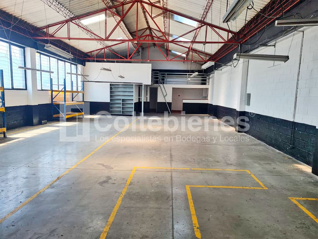 Bodega en arriendo en El Carmelo-Itagüí