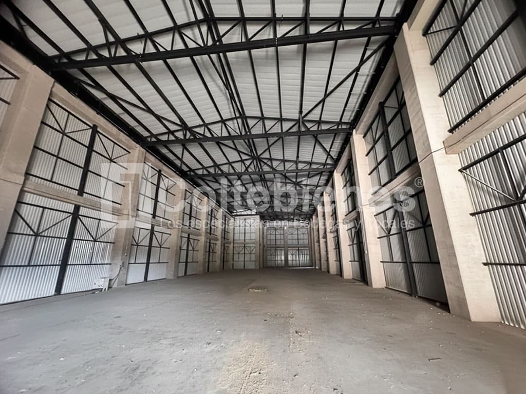Bodega nueva en arriendo en La Estrella-Antioquia foto 2