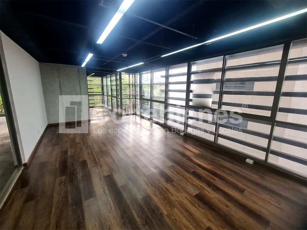 Oficina en arriendo en La Frontera-Envigado