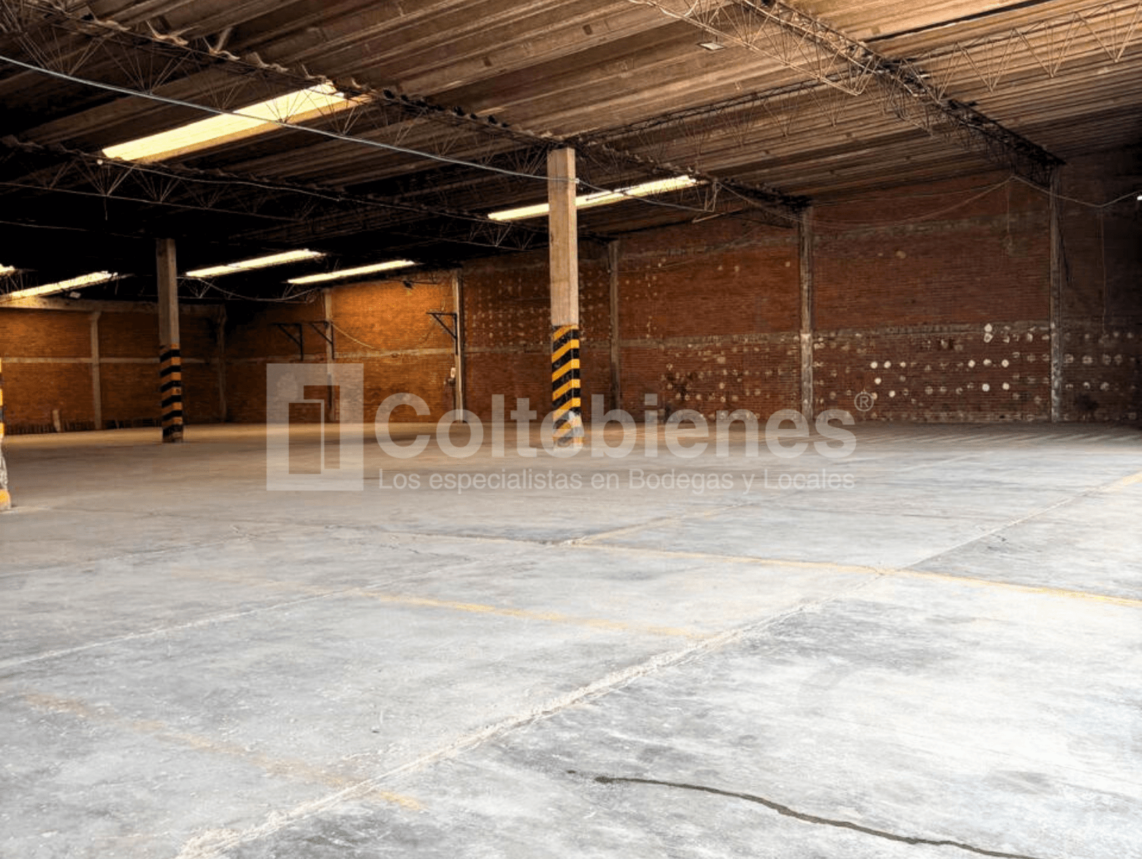 Bodega en arriendo en zona industrial de La Ternera-Cartagena foto 3