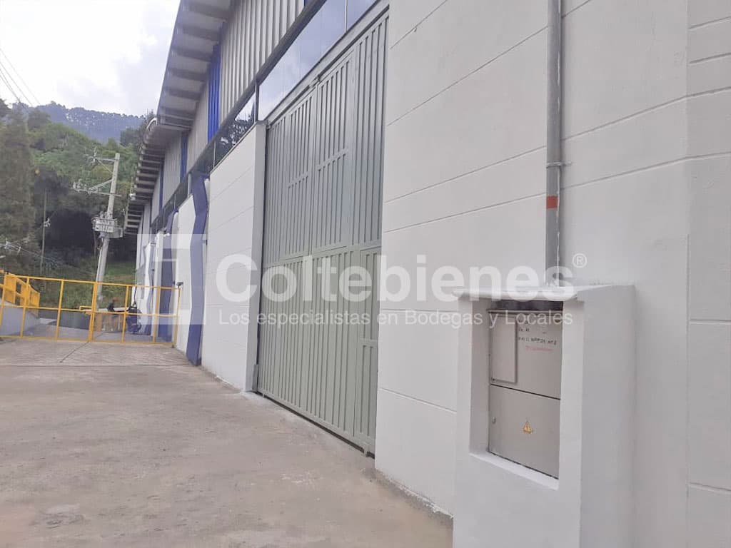 Bodega en arriendo en parque industrial de Caldas-Antioquia foto 4
