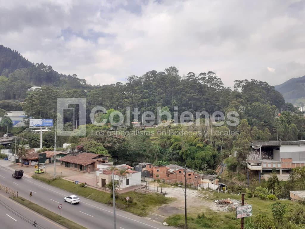 Arriendo de bodega en La Estrella-Antioquia foto 5