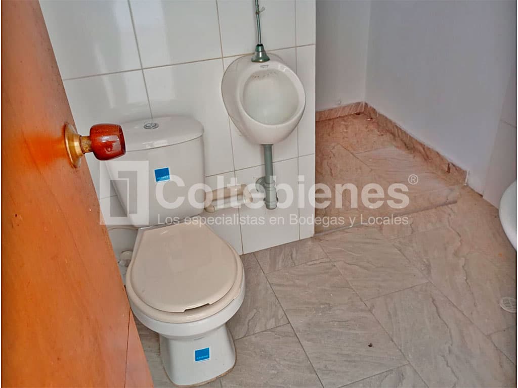 Local en arriendo en Itagüí-Antioquia foto 4