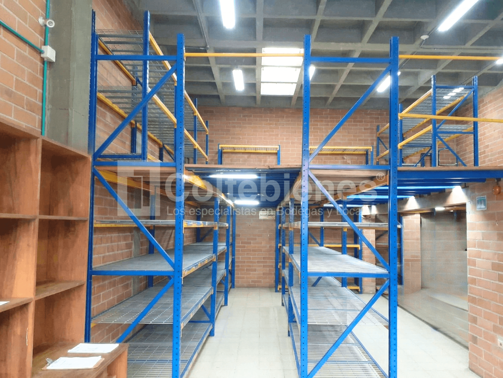 Bodega en arriendo en Sabaneta-Antioquia foto 2