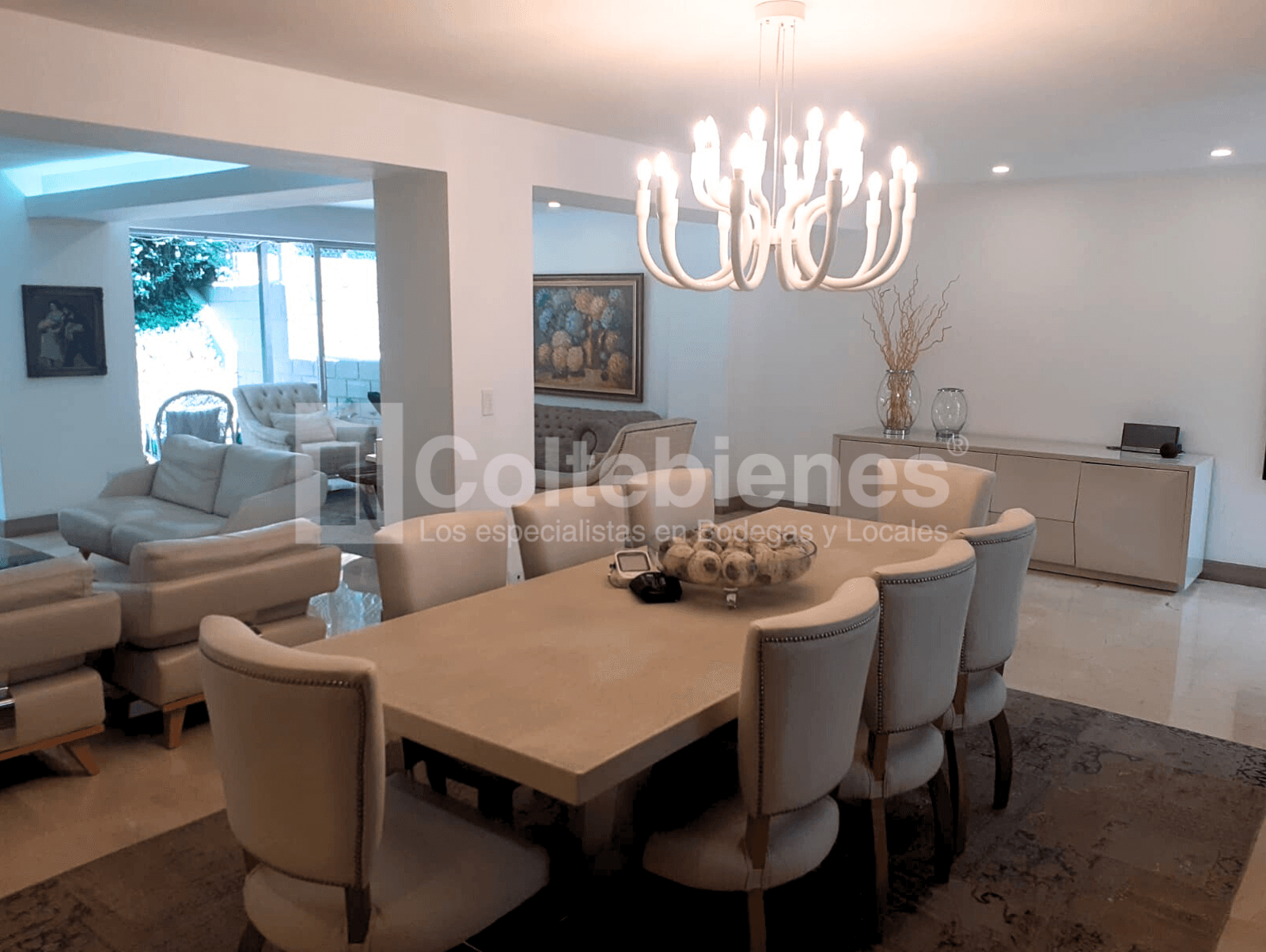 Casa amoblada en arriendo en El Poblado-Medellín foto 4