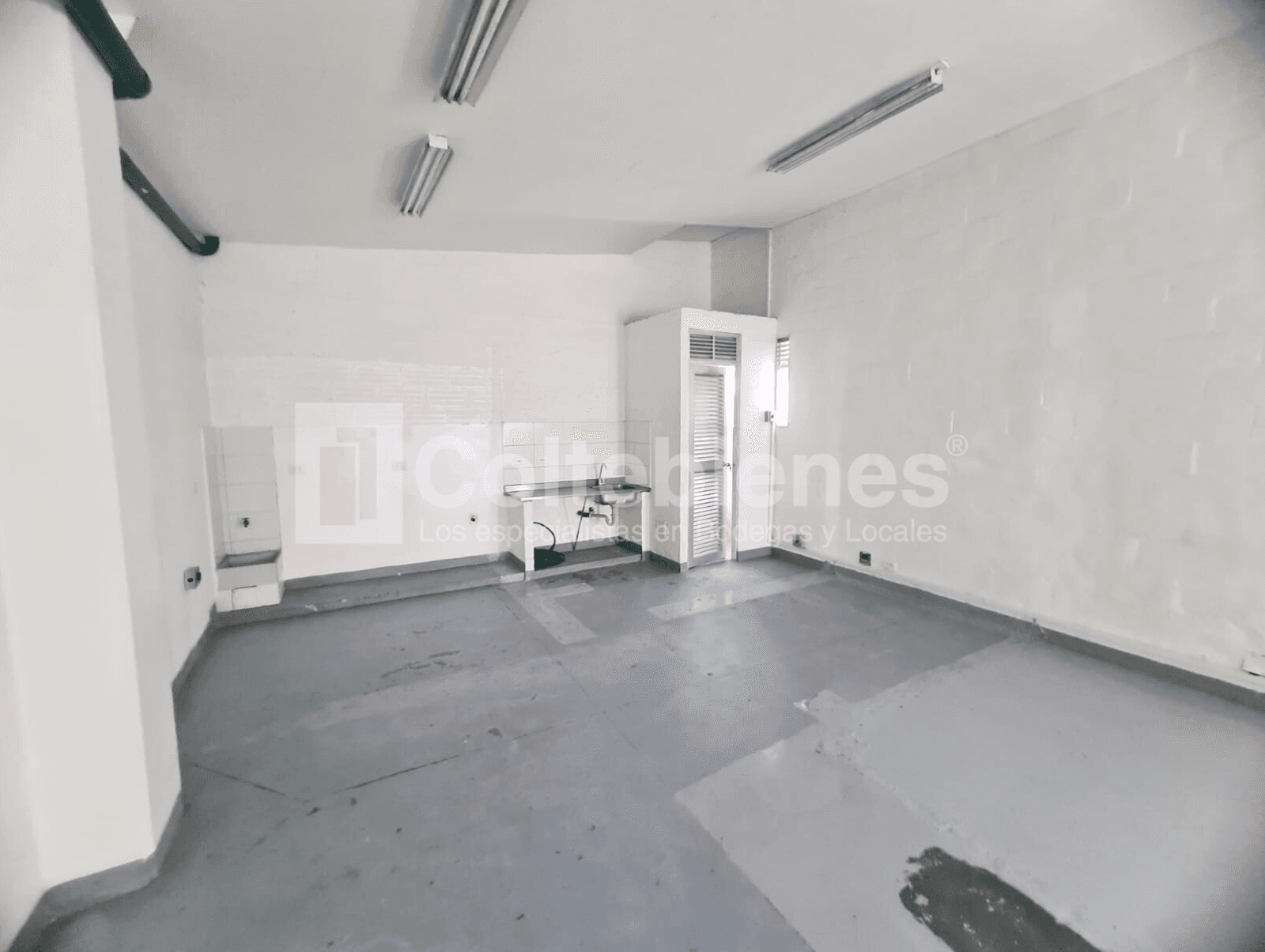 Bodega en arriendo en Guayabal-Medellín foto 3