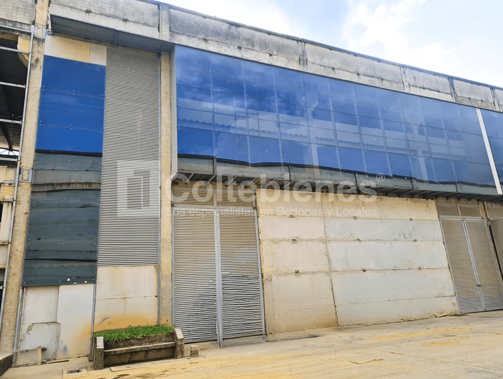 Bodega para estrenar en arriendo en Girardota-Antioquia