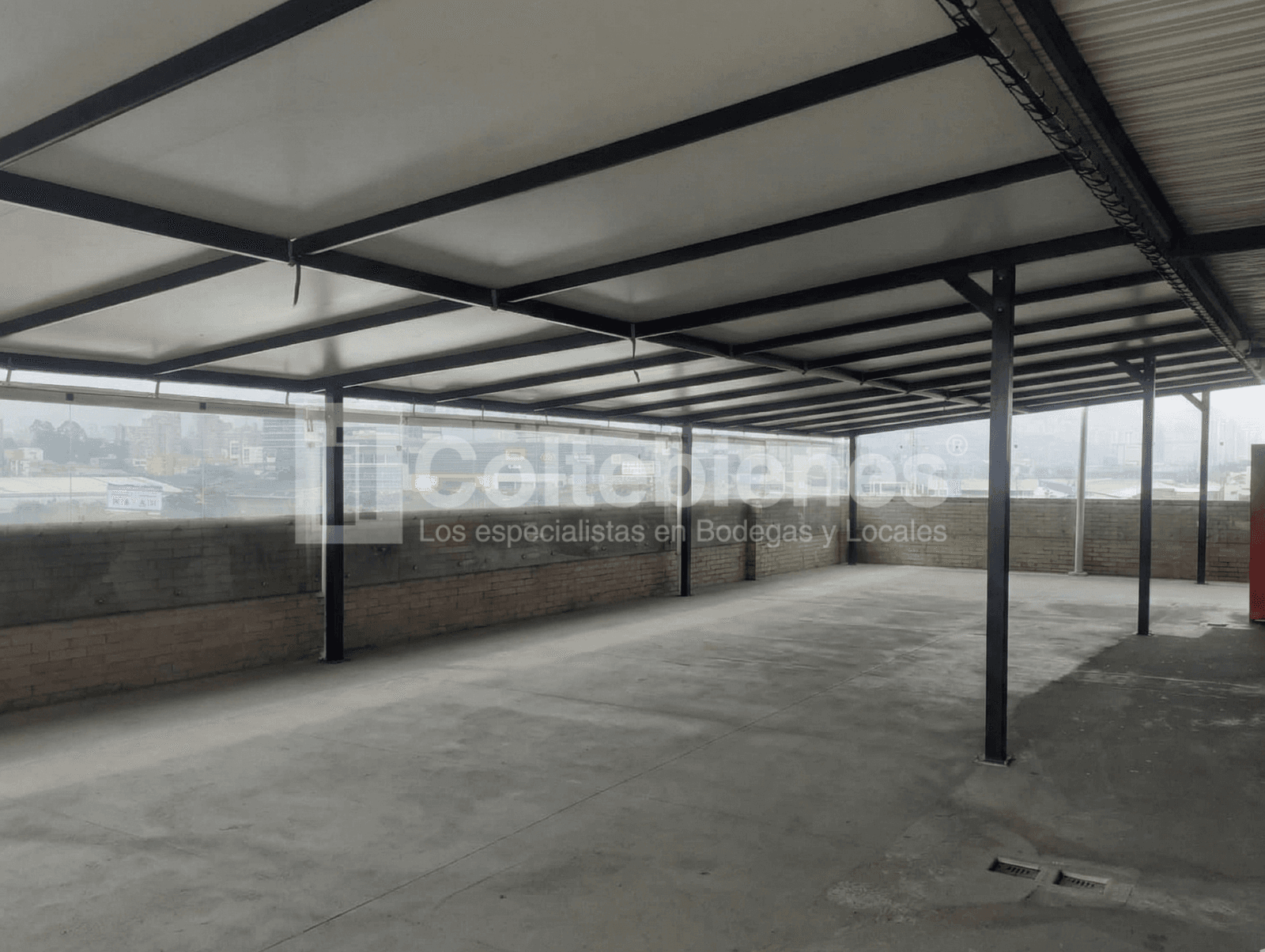 Edificio moderno en arriendo en El Carmelo-Itagüí foto 2