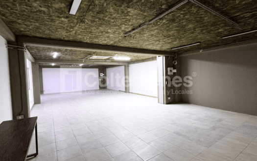 Amplia oficina en arriendo en Capricentro-Itagüí